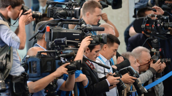 Казахстан отмечает День работников средств массовой информации