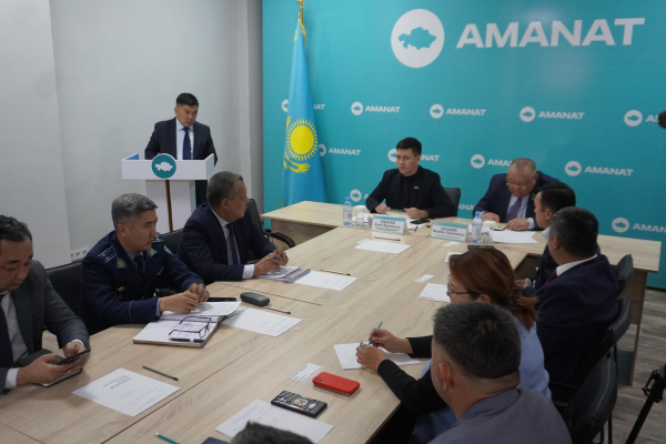 AMANAT: Алматы облысында қысқы жол дайындығы сын көтермейді