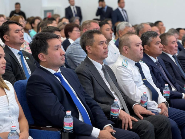 Азаматтардың қаржылық қауіпсіздігі: цифрлық дәуір сын-қатерлері және оған қарсы іс-қимыл шаралары